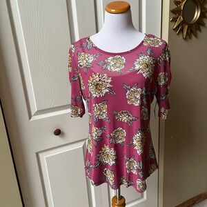 Fitted Pink Half Sleeve Blouse with Floral Design
